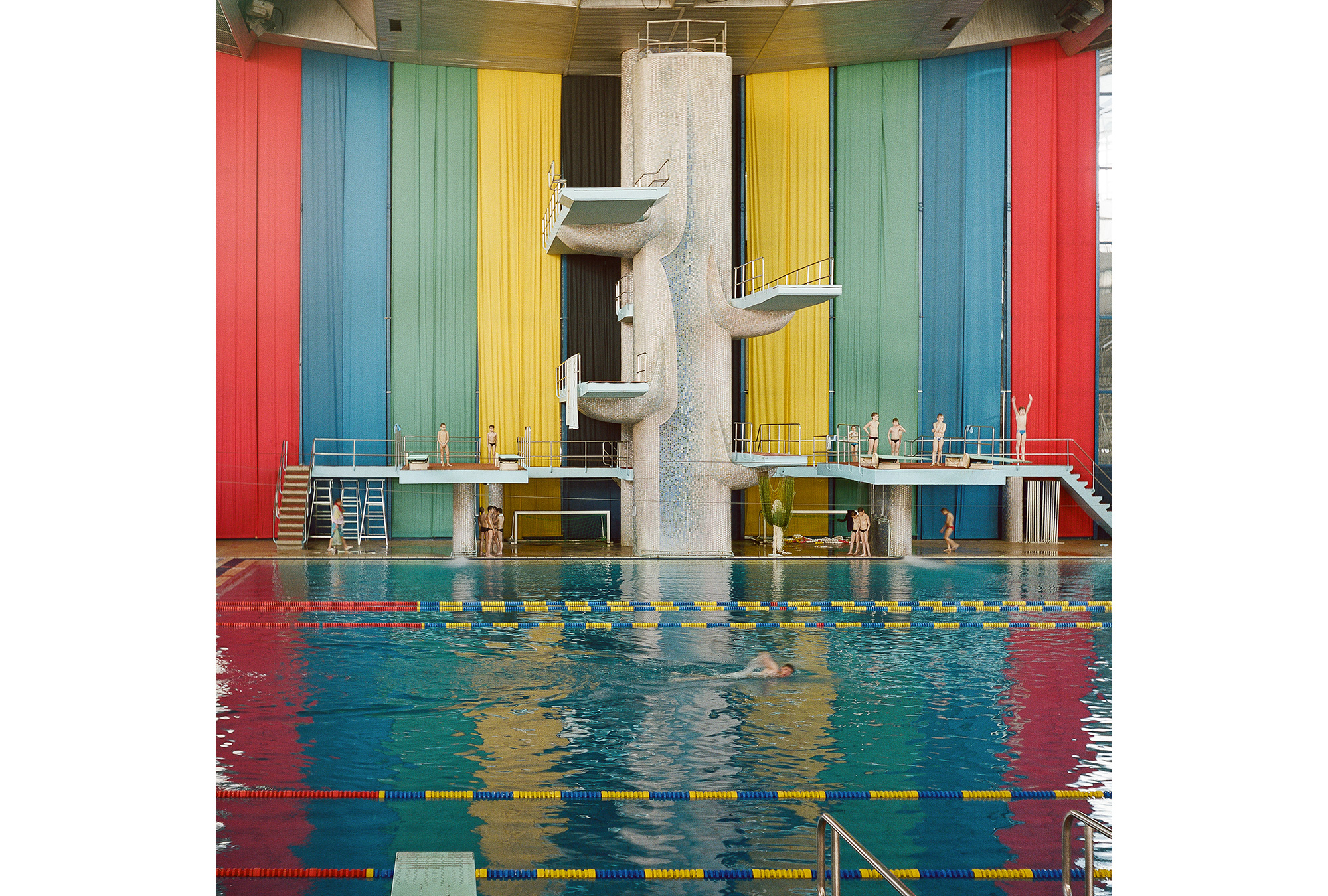 Schwimmhalle des Moskauer Olympiakomplexes