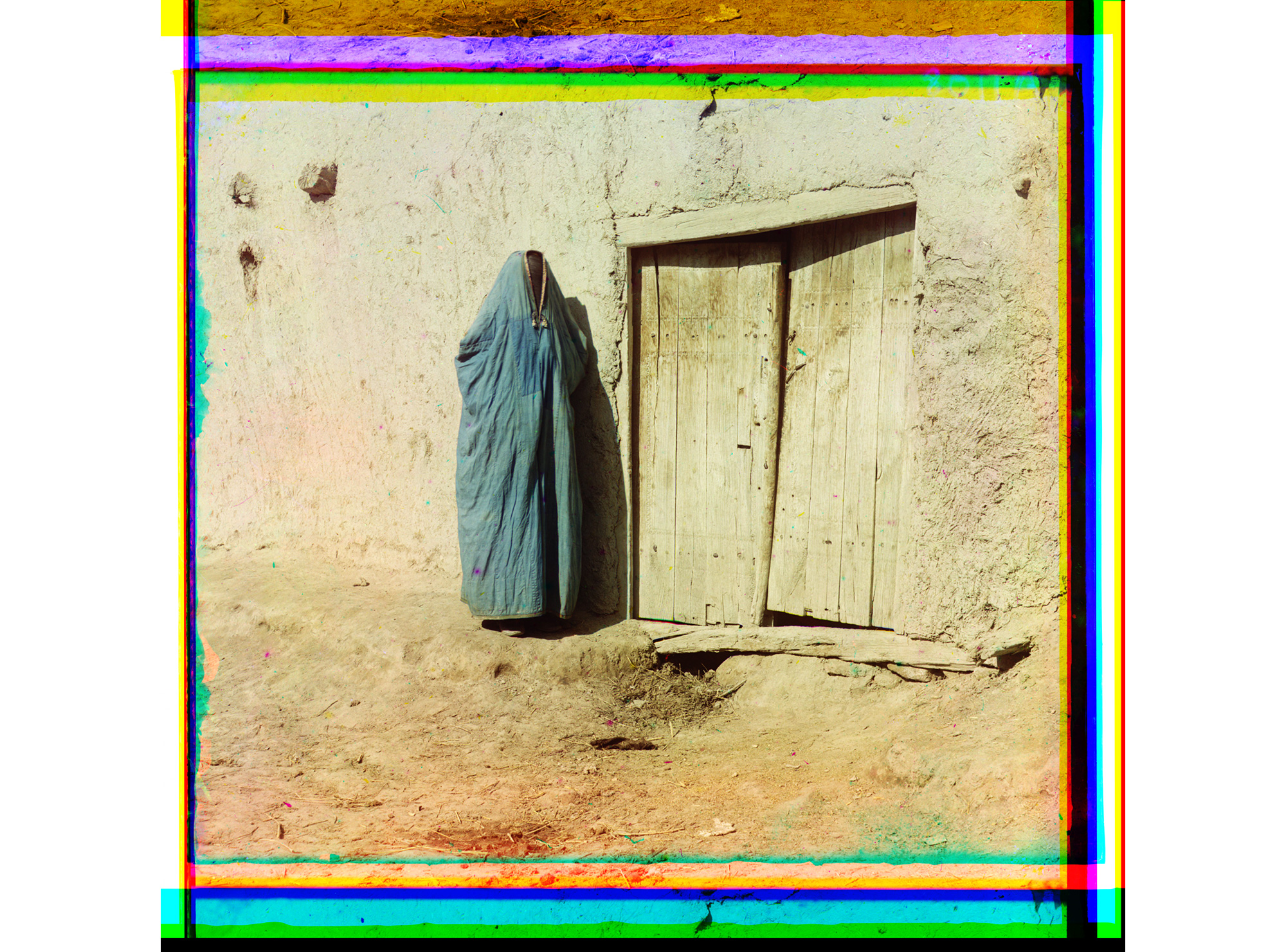 Sarten-Frau in einem Paranja, Samarkand, zwischen 1905 und 1915