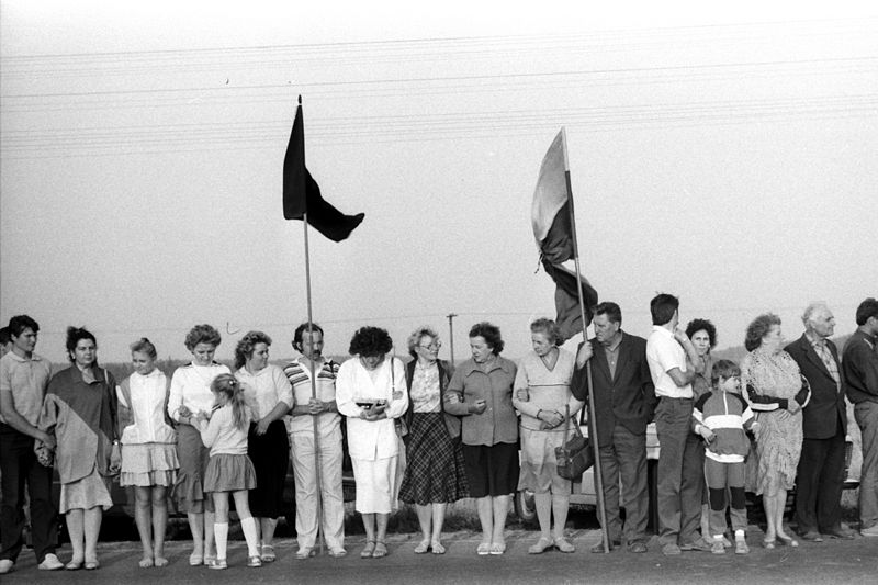 Eine Kette von hunderttausenden Menschen verband am 23. August 1989 Tallinn, Riga und Vilnius / Foto © Rimantas Lazdynas/wikimedia unter CC BY-SA 3.0