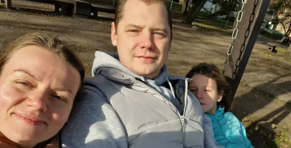 Wassil Werameitschyk mit seiner Familie. / Foto © privat