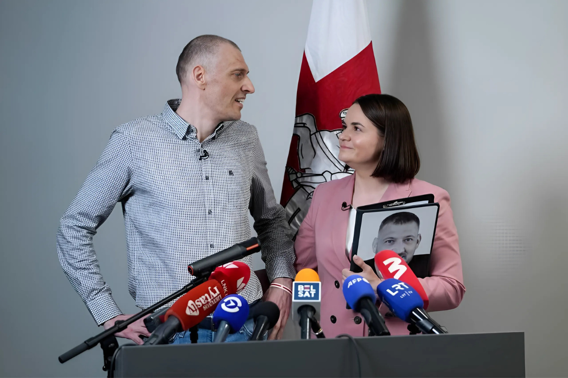 „Er lebt und wir sind wieder vereint und entschlossen”