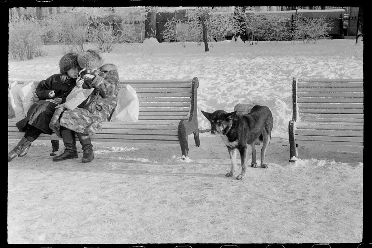 Aprilschnee, Leningrad, 1991 © Mascha Iwaschinzowa