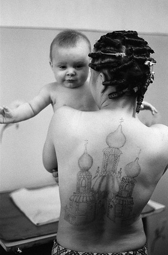 Helden im eigenen Reich © Victoria Ivleva (1990)
