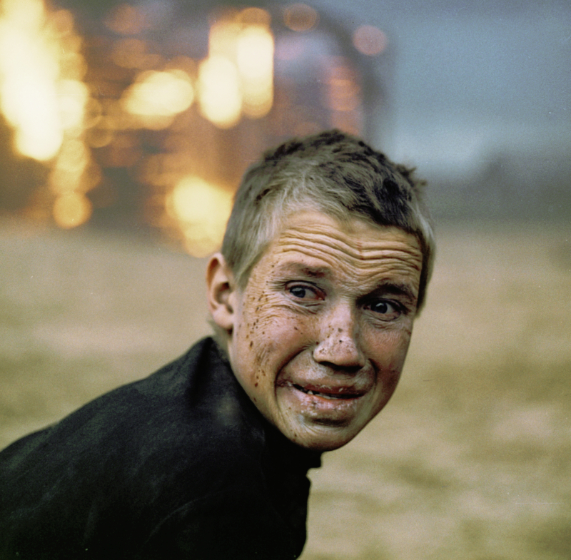 Das verzerrte Antlitz des Jungen wird in Klimows Film zum Spiegel dessen, was mit dem Gesicht des Zuschauers geschehen kann. Szene aus dem Film / Foto © L. Luppov/Sputnik